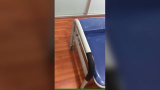 Toz Boyalı Refakatçi Koltuğu