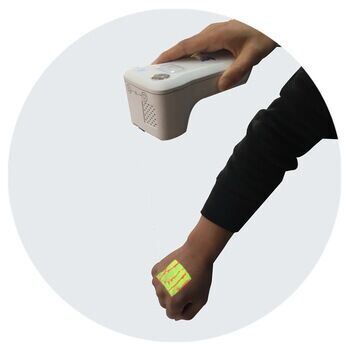 Vein finder machine