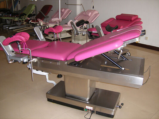 Hospital Operating Table Multifunction Electric Obstetric Table Linak Motor